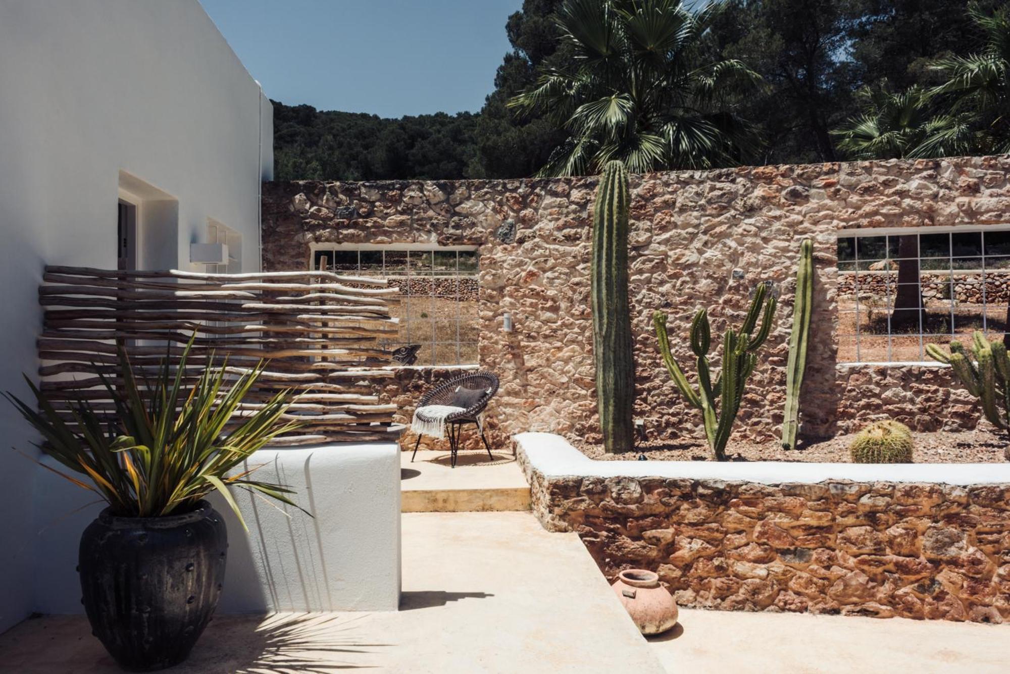 Pure House Ibiza Hotel Sant Jordi de ses Salines Екстериор снимка